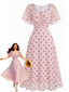 Robe midi rose pois manches bouffantes et décolleté cœur années 40