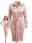 Robe-chemise en satin à taille froncée et nouée années 1960