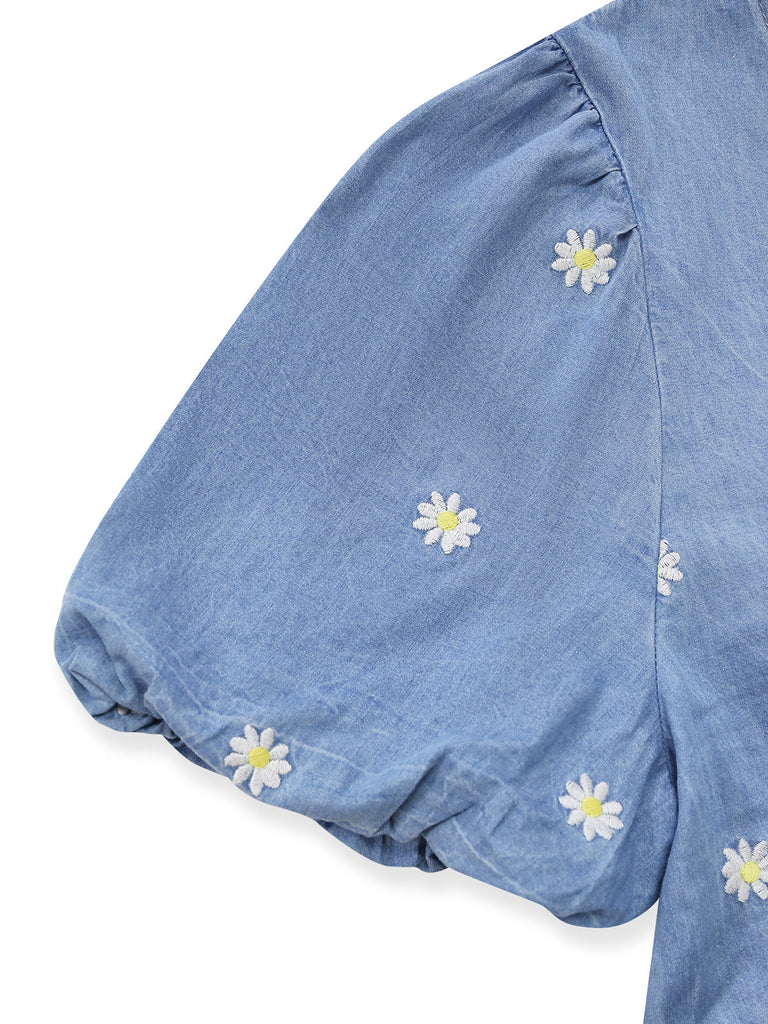 Robe Bleue Col V Marguerites Brodées Manches Bouffantes Années 1970 5