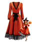 Robe orange en velours à col V plongeant en dentelle années 1950