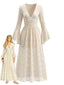 Robe longue beige en dentelle à manches cloche années 1970