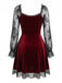 Robe mini gothique noire en velours et dentelle Années 1950