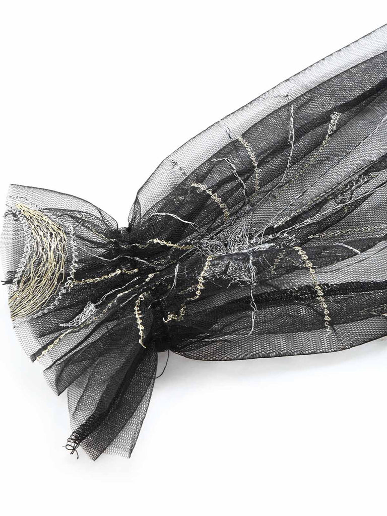 [Prévente] Robe Noir Doré Revers Celestial Imprimé Filet Années 1980
