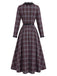 [Prévente] Robe à bordure carreaux et ceinture avec cape rouge années 1940