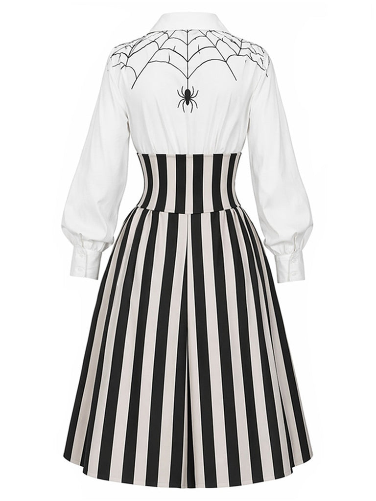 [Prévente] Robe d’Halloween noire et blanche à toile d’araignée et rayures verticales années 1930
