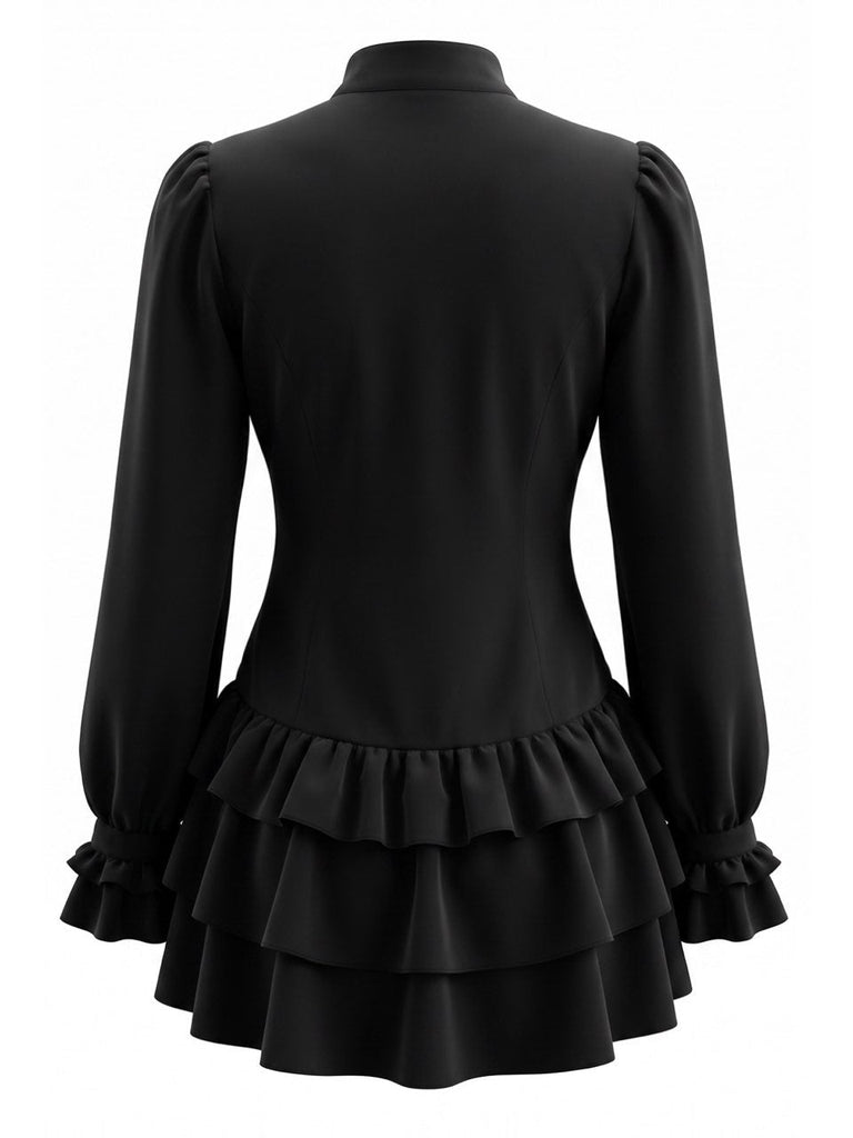 Robe courte noire à col montant et volants étagés années 1960