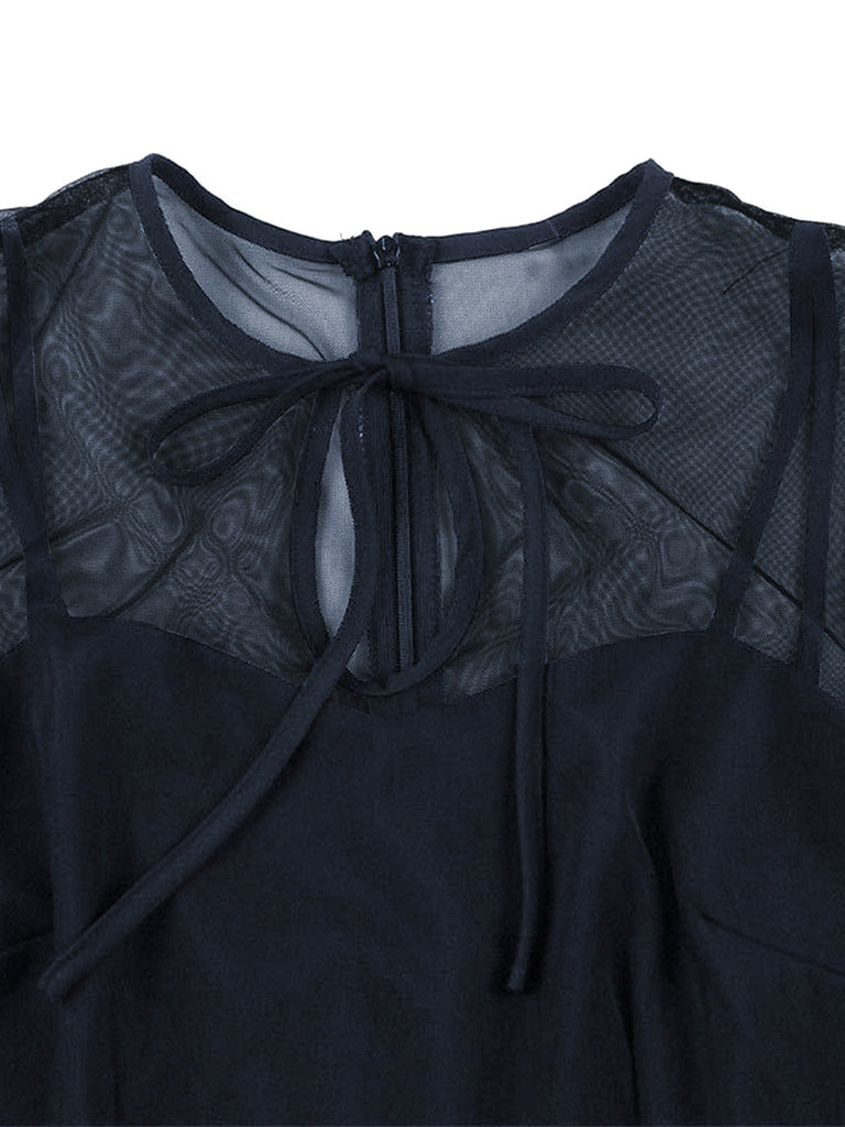 Robe sans manches en tulle transparent à col lavallière ajouré Années 1950