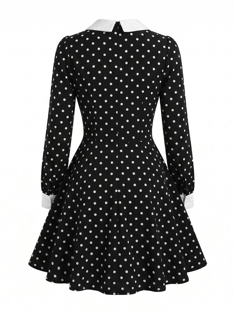 Robe noire à pois, col Chelsea et manches longues années 1950