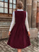 Robe chasuble en velours côtelé plissé à décolleté V profond années 1950 - 5