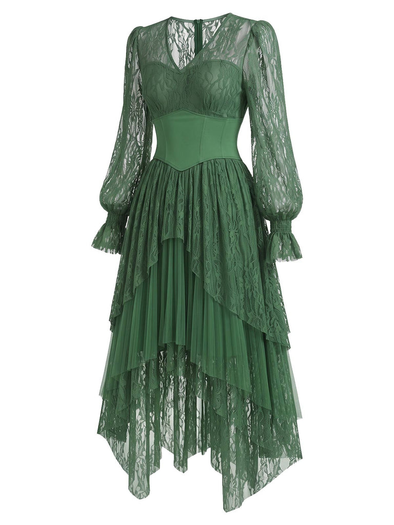 [Prévente] Robe asymétrique vert lac en dentelle et tulle superposé avec corset années 1970