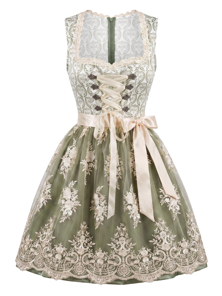 Ensemble vert clair avec robe à col carré, tablier en dentelle florale et top blanc Années 1950