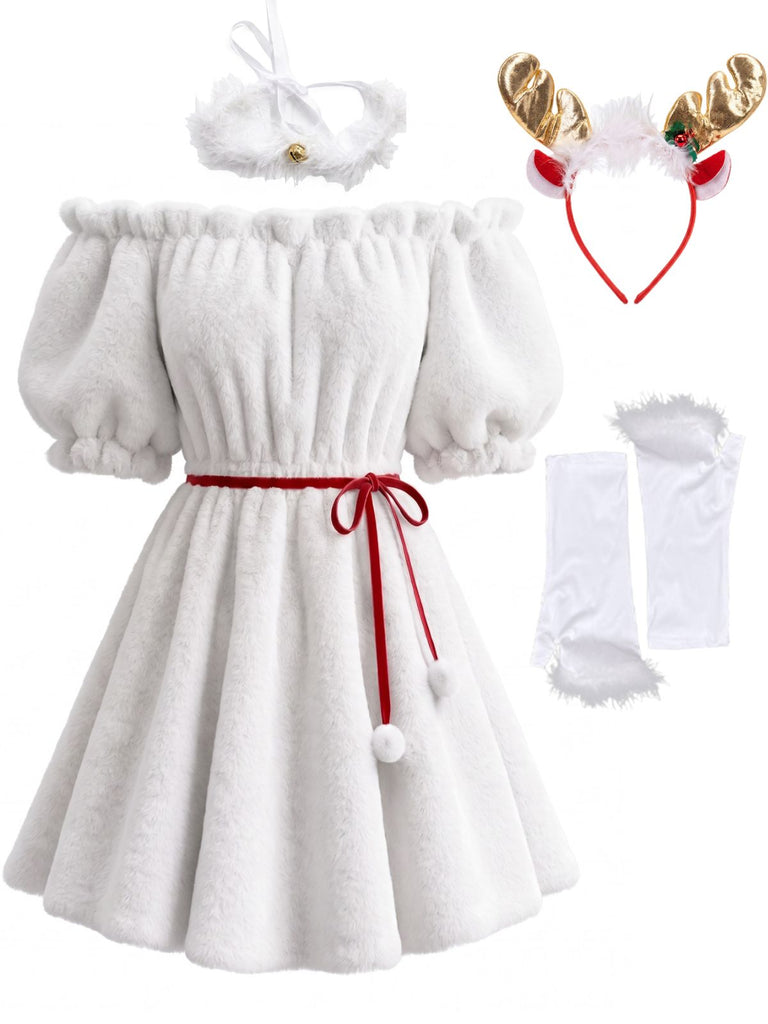 Robe courte blanche en fausse fourrure à épaules dénudées avec serre-tête à bois de renne Années 1960 - 1