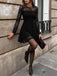 Robe courte noire en dentelle fleurie, empiècement transparent et manches longues années 1960 - 4