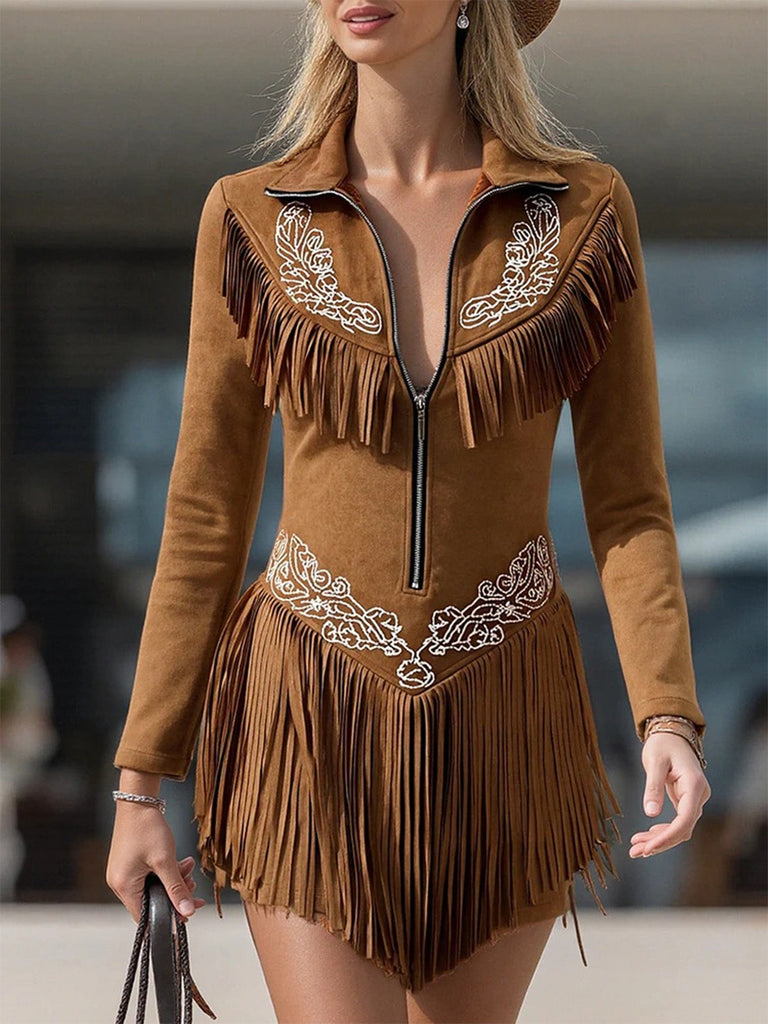 Robe western en suédine brodée à col montant et franges Années 1970 - 3