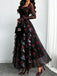 Robe longue léopard à col carré et volants années 1980