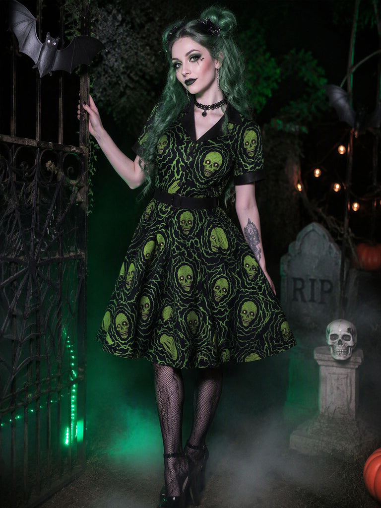 [Prévente] Robe évasée verte et noire d’Halloween à squelettes années 1950