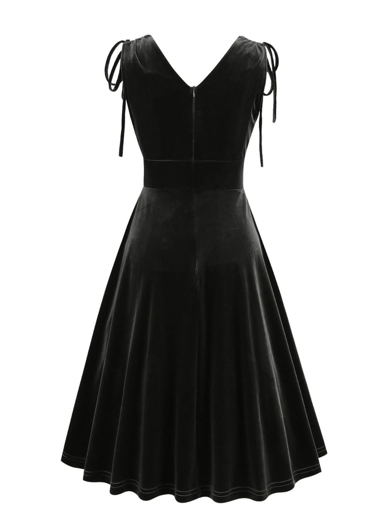 Robe trapèze en velours à col V et bretelles à nouer Années 1960 - 8