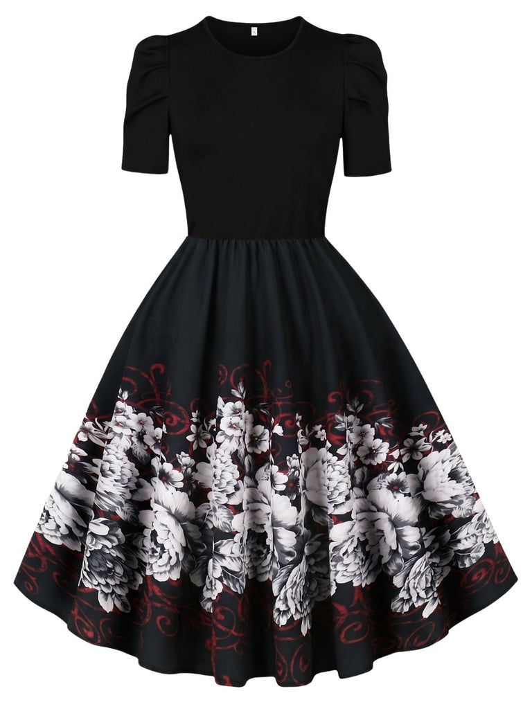 Robe trapèze noire à imprimé papillons et manches bouffantes années 1940 - 5