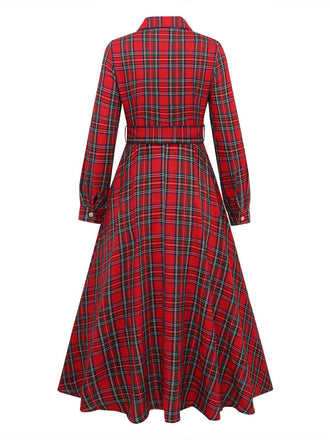 Robe-chemise rouge carreaux dotée d'une ceinture années 1950
