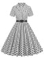 Robe à pois avec ceinture et revers des années 1950