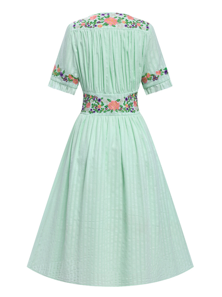 [Prévente] Robe fleurie brodée en coton noire à col en V des années 40
