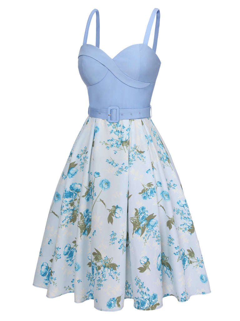 Robe à bretelles bleue avec ceinture florale des années 1950