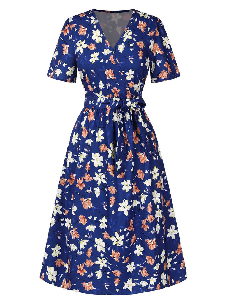 Robe fleurie bleu foncé à col en V des années 40