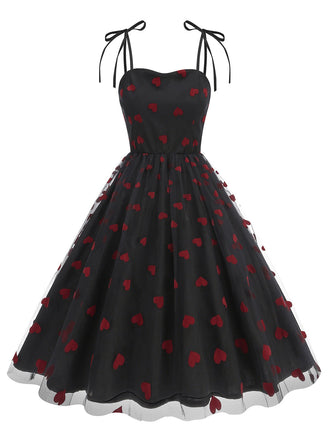 Robe à bretelles en patchwork de mailles à cœurs rouges des années 1950