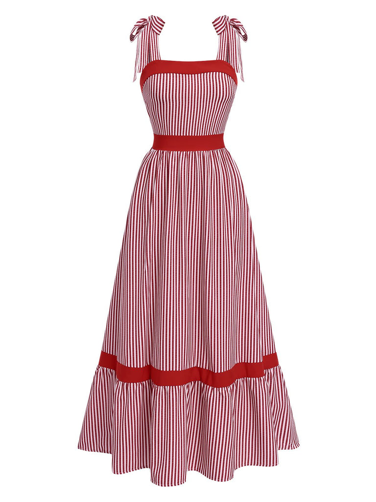 Robe rouge à rayures et à nouer sur les épaules des années 1930