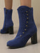Bottes mi-mollet cloutées en daim doublées de fausse fourrure