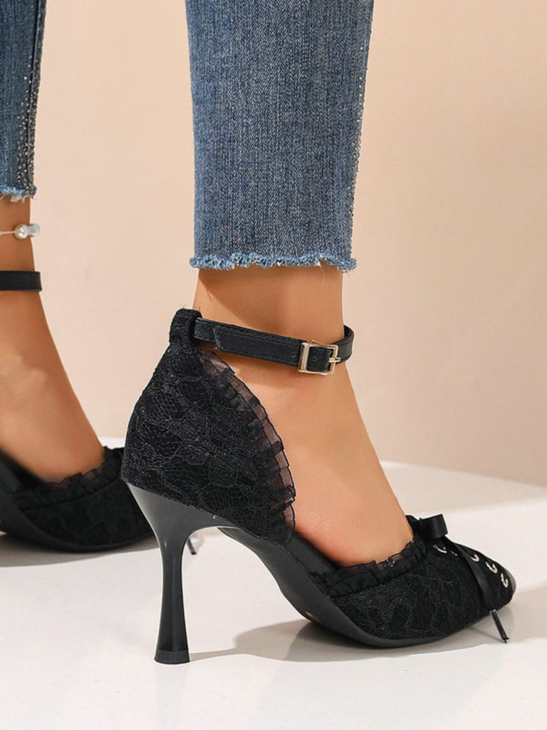 Chaussures à Bout Pointu à Talons Hauts Gothiques en Dentelle Florale
