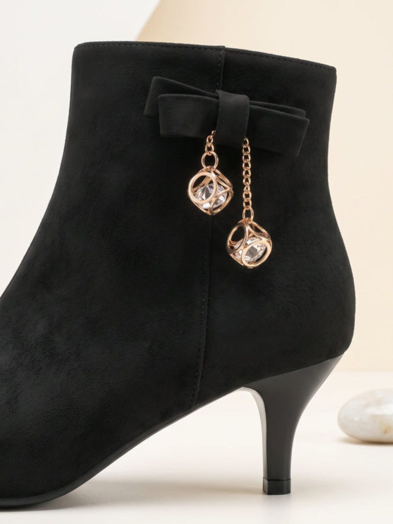 Bottines noires en flanelle à nœud, strass et talon conique