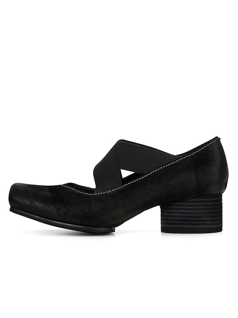 Chaussures rétro à talons hauts et brides croisées
