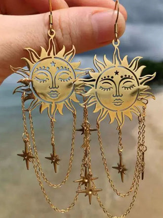 Boucles d'oreilles dorée visage de soleil de tarot avec chaîne