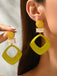 Boucles d'oreilles vintage en résine marbrée à motif géométrique exagéré