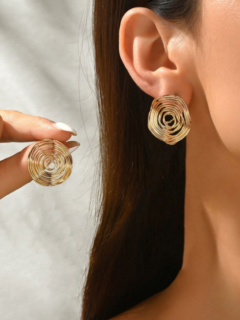 Boucles d'oreilles en alliage creux en spirale d'or