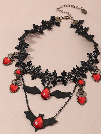 Collier gothique rouge à pendentif chauve-souris et goutte de sang - 2
