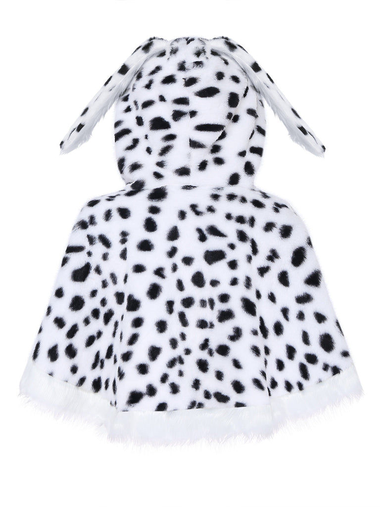 Cape blanche à capuche de méchante en fausse fourrure motif dalmatien années 1970