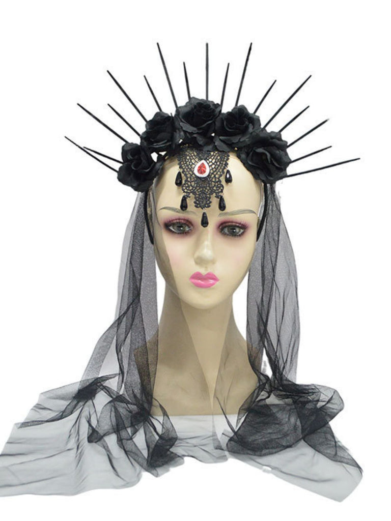 Coiffe Gothique Noire Voile Rose avec Pointes 2