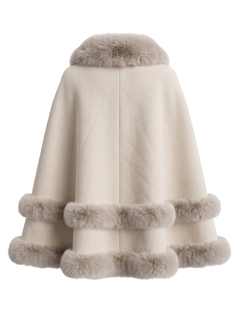 Cape chaude en suédine doublée de peluche et bordée de fausse fourrure années 1950 - 4
