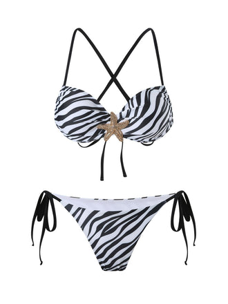 Ensemble bikini noir et blanc à rayures zébrées et étoiles de mer années 1950