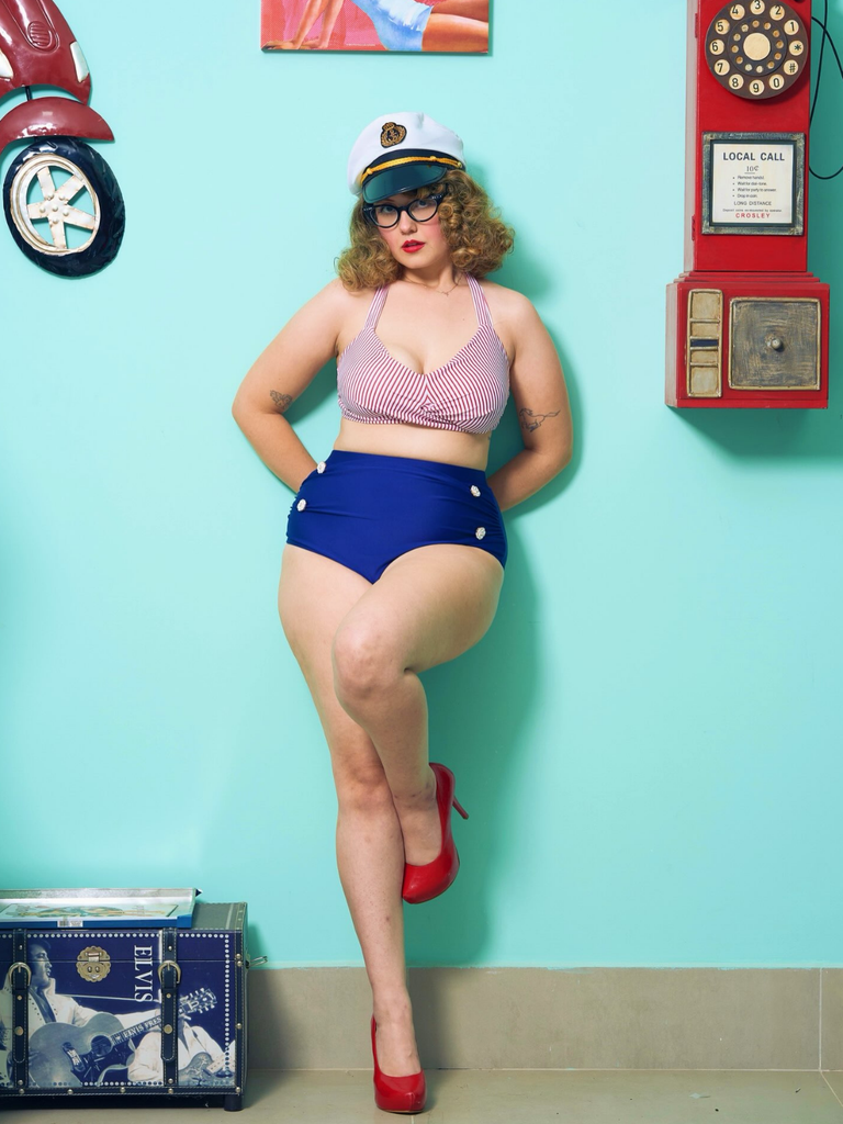 Ensemble de maillot de bain dos nu rayé vert des années 1940