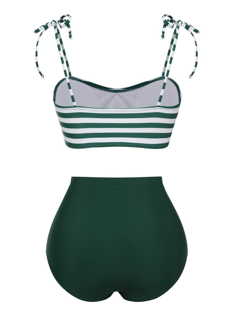 Maillot de bain vert à rayures et bretelles à nouer sur les épaules des années 1960