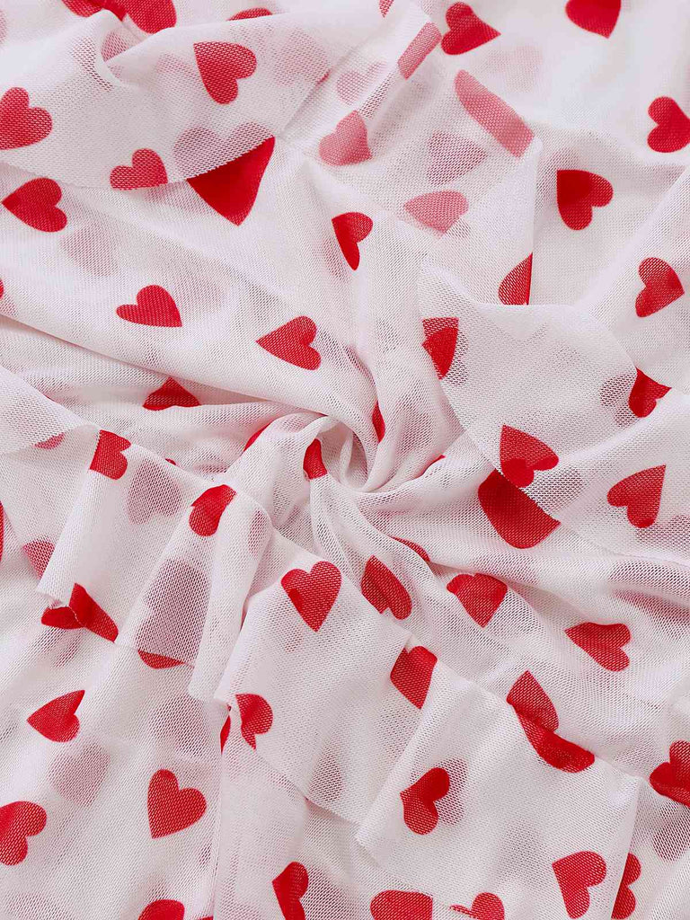 Nuisette rouge volants en résille années 1960