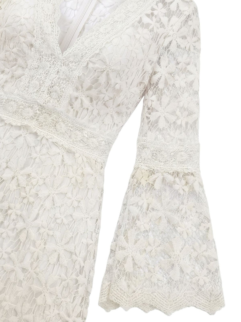 Robe Longue Évasée en Dentelle Dos Nu Unie années '30 4