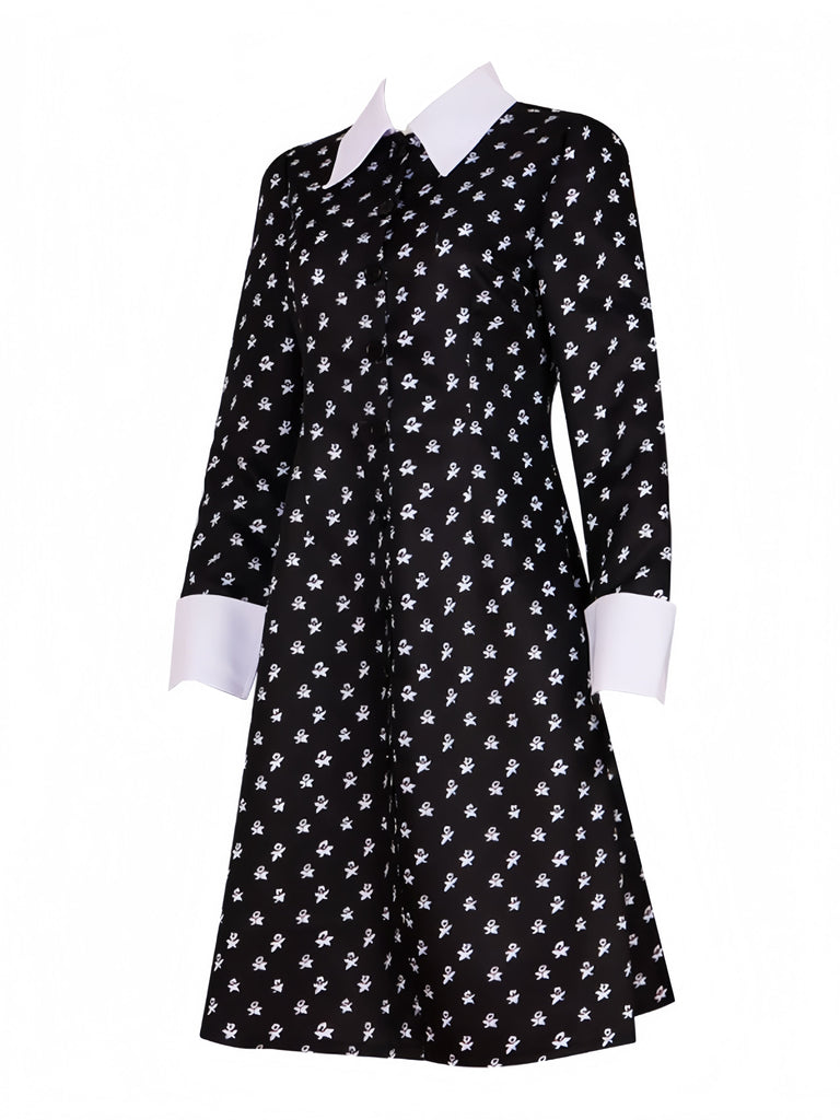 Robe noire style Mercredi Addams des années 1940
