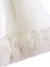 Cape blanche à bordure en fausse fourrure et pompons Années 1930 - 6