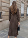 Robe Chemise Marron Foncé Rayée à Boutons et Ceinture Années 1970 - 3