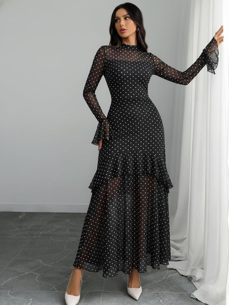 Robe sirène à volants étagés et manches évasées transparentes années 1930 - 4