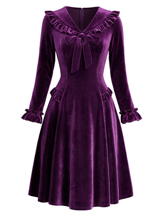 [Prévente] Robe violette en velours à volants, nœud et manches longues Années 1950 - 2